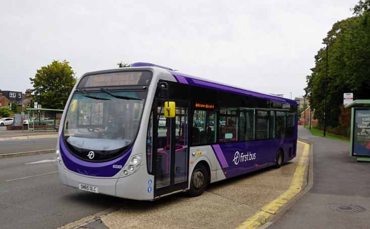 First Beeline Wright Streetlite DF 63301